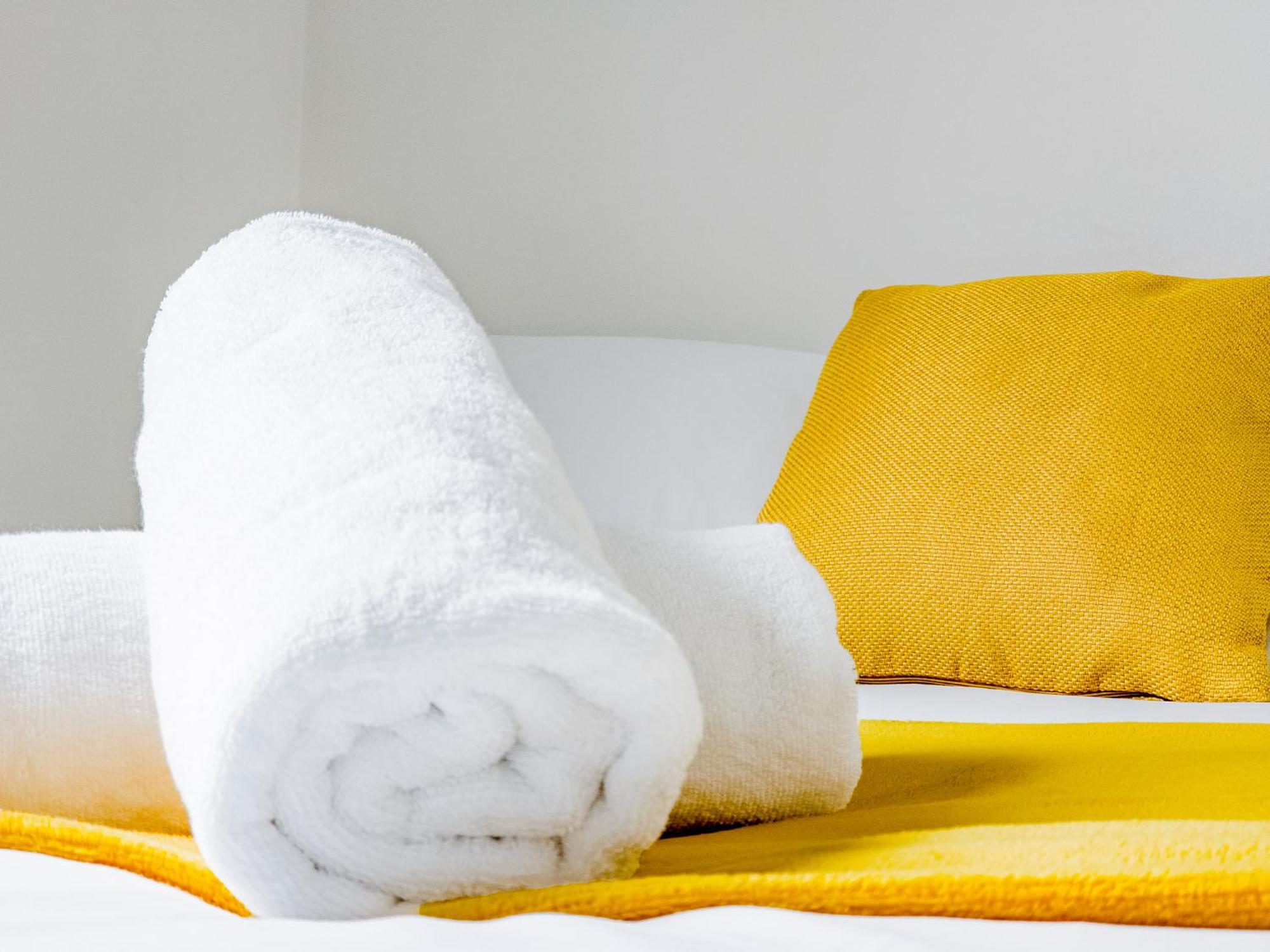 Charming London Home, Opp Arnos Grove Underground Station, Parking New Southgate Экстерьер фото